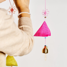 Load image into Gallery viewer, [HONG HYUN-JEONG HANJI CRAFT STUDIO] Ramie Wind Bell
