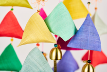 Load image into Gallery viewer, [HONG HYUN-JEONG HANJI CRAFT STUDIO] Ramie Wind Bell
