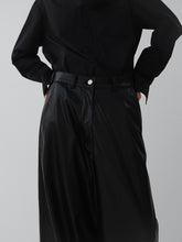 Load image into Gallery viewer, [2023 CAST] BUHEE Theo Theo Eco Leather Wide Pants
