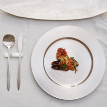 Load image into Gallery viewer, [GEOCHANG YUGI] "Hyang" Plate
