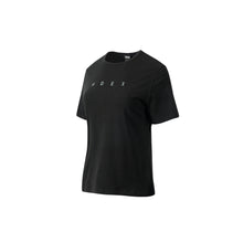 Load image into Gallery viewer, Women's Maund Standard Fit Short Sleeve Black
