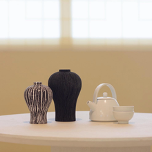 Load image into Gallery viewer, [KCDF] HABIT-US Prunus Vase Objet
