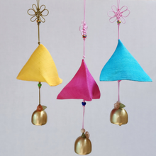 Load image into Gallery viewer, [HONG HYUN-JEONG HANJI CRAFT STUDIO] Ramie Wind Bell
