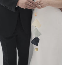 Load image into Gallery viewer, [HONG HYUN-JEONG HANJI CRAFT STUDIO] Ramie Wind Bell
