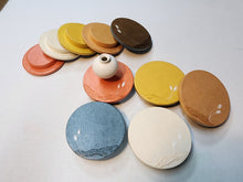 Load image into Gallery viewer, [HONG HYUN-JEONG HANJI CRAFT STUDIO] Udumbara Tea Coaster
