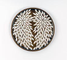 Load image into Gallery viewer, [KCDF] LARA AT HOME Nature Mother-of-pearl Tray (Leaf Series Black)

