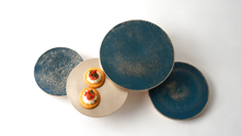 Load image into Gallery viewer, [GEOCHANG YUGI] Lacquered Round Dessert Plate
