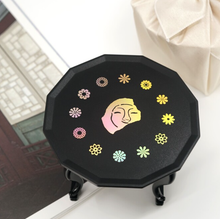 Load image into Gallery viewer, [SHELLANG] Silla’s Smile Soban Wireless Charger
