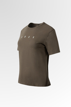 Load image into Gallery viewer, Women's Maund Standard Fit Short Sleeve Taupe
