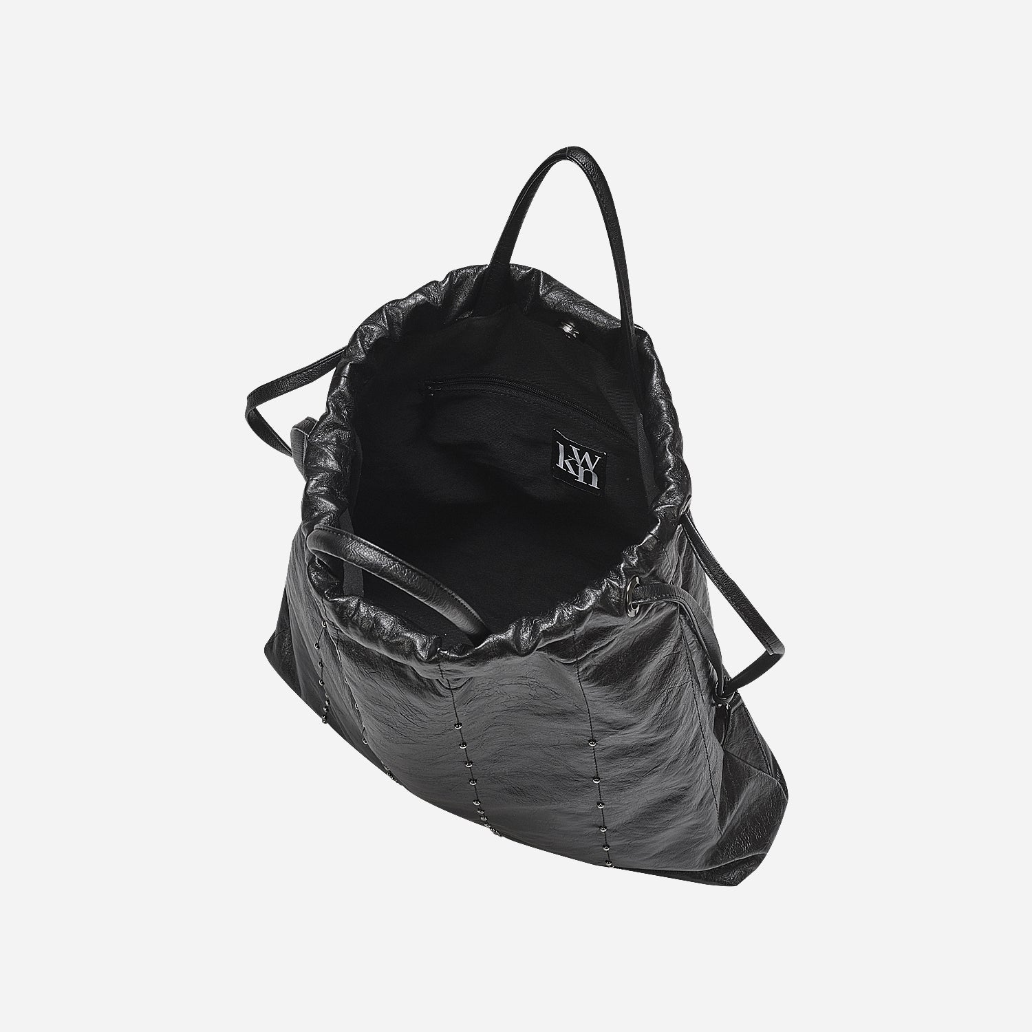 【KWANI】Chelsea Backpack KWANI Chelsea Studded Drawstring Backpack Black – NOTAG GLOBAL