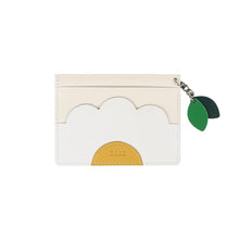 Load image into Gallery viewer, D.LAB Daisy card wallet Cream
