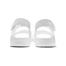 Load image into Gallery viewer, AKIII CLASSIC Quick Slide Sandals White
