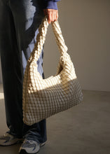 Load image into Gallery viewer, KWANI Textured Hobo Bag Vanlla
