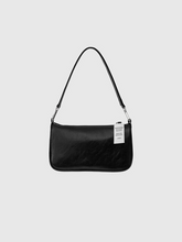 이미지를 갤러리 뷰어에 로드 , NIEEH Envelope Bag(Leather) Dark Black (BLACKPINK JENNIE&#39;s pick)
