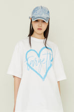 이미지를 갤러리 뷰어에 로드 , TARGETTO Heart Logo Spray Tee Shirt White
