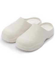 이미지를 갤러리 뷰어에 로드 , 23.65 Baguette Rubber Clogs Ecru Cream
