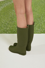 Load image into Gallery viewer, 23.65 Rain Boots Khaki
