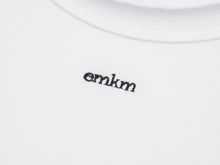이미지를 갤러리 뷰어에 로드 , EMKM Supima Curlup Neck Embroidery Tshirts
