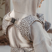 Load image into Gallery viewer, DMANGD ILLI BABY CARRIER LEOPARD
