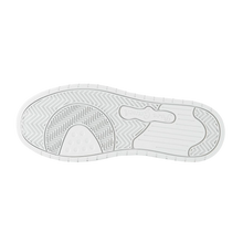 Load image into Gallery viewer, POSE GANCH Match All White Sneakers

